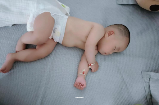 孝昌怀孕初期脑袋晕晕的