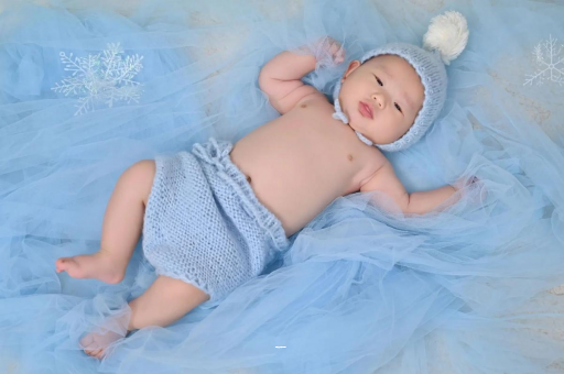 孝昌怀孕多久肚子会隆起